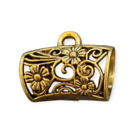 Metalen messing sjaalhanger of sjaal bails met bloemen, antiek goud kleur  32 x 24 x 18mm