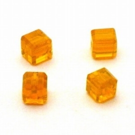 10 x  Handgeslepen glas  kraal 8mm oranje