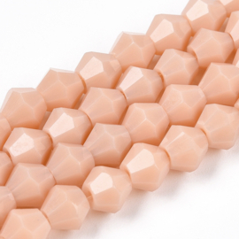 1 x Glaskralen streng facetgeslepen bicone 6 x 6 mm – gat 1 mm – PeachPuff
