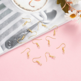 10 x goudkleurige  oorbellen haakjes (Nikkelvrij)