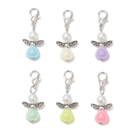 1 x Geluksengeltje met clip 33 mm – pastel kleur – zilverkleur