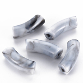 5 x Acryl kralen tube grijs marmer  ca. 34 x 11mm (gat Ø 3,5mm)