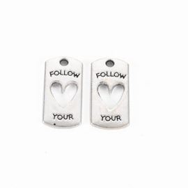 2 x Metalen Bedel Antiek Zilver Follow your heart maat: 20x10 mm ♥ (