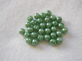 30 x prachtige glasparel 8mm Gat: 1mm kleur:  groen