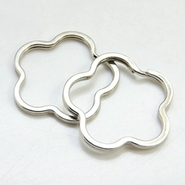 2 stuks prachtige sleutelhanger ring 43 x 43 x 3mm