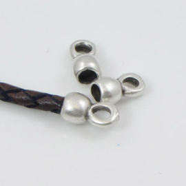 1 x DQ metaal eindkap antiek zilver kleur ca. 12 x 7mm Ø3mm, oogje 2,5mm (Nikkelvrij)