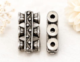 1 x DQ Metalen verdeler 3-rij 25 x 12 x 6 mm – gaatjes 2,5 mm – antiek zilverkleur