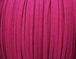 2 meter Faux suède veter  breed  3mm kleur: Fuchsia