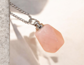 Gedenk hanger mini urn van edelsteen Rose Quartz met ketting
