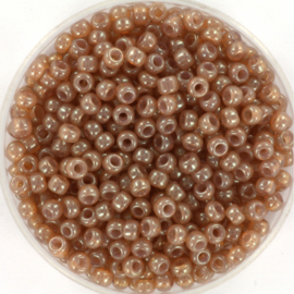 c.a. 5 gram Miyuki rocailles 8/0 - Ceylon translucent peony