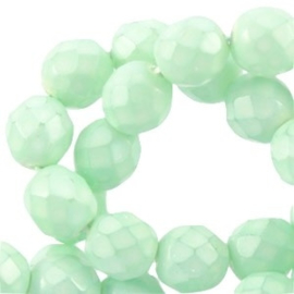 10 x Tsjechische kralen facet DQ pastel 8mm Ambrosia green