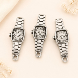 3 x Metalen bedeltjes horloge 24 x 9 x 3 mm – gat 2 mm – antiek zilverkleur