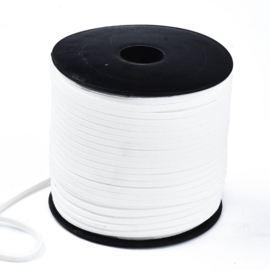 Rol met 90 meter Macramé draad 0.8mm wit (kies voor pakketpost)