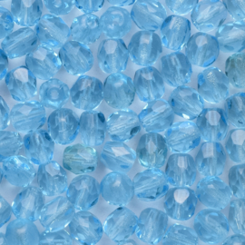 15 x ronde  Tsjechische kralen kristal facet 5mm kleur: blauw Gat c.a.: 1mm