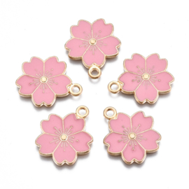 4 x  Bedel Enamel Sakura bloem 20,5 x 17,5 x 1.5 mm light gold  Pink gat 2mm