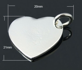 2 x Basic quality blanco bedeltjes hart Platinum kleur  21 x 20 x 1,5mm oogje: 5mm.