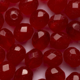 15  x Ovale Tsjechische kralen facet kristal 8 x 7mm kleur: rood gat: 1mm