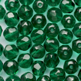 15 x Ronde Tsjechische kralen facet kristal 6mm kleur: groen Gat c.a.: 1mm