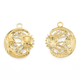 1 x Ion Plating (IP) RVS 201 Maan, zon sterren Bedeltje Real 18K Gold Plated, 23,5 x 20 x 2,5mm, Oogje: 2mm