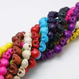 10 mix keramiek Howlite skulls mix  c.a. 10mm Gat: 1mm  assortiment