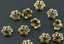 10 stuks kralenkapjes Tibetaans zilver 8,5 x 5,5mm goudkleur