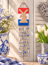 5 x Keramiek kralen Delftsblauw met bloem – rond 6 mm – gat 1,6 mm