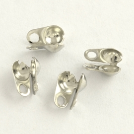 10 x gesloten mini kalotjes 4 x 2mm oogje 1mm zijwaarts platinum  Ø 1,5mm 