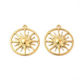 1 x Ion Plating (IP) RVS 304 Ronde Zon bedel Real 18k Gold Plated, 26,5 x 24 x 2,5mm oogje 1,4 mm