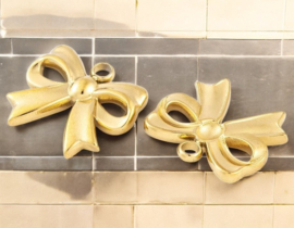 1 x Ion Plating (IP) RVS 304 strikje bedel Real 18k Gold Plated, 13,5 x 15 x 3mm oogje 1,8 mm