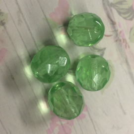 10 Stuks groene glazen facet kraal 10 mm gat 1mm