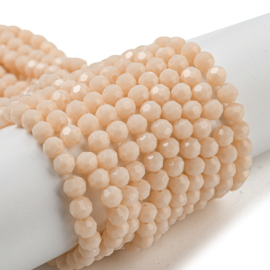 1 x Glaskralen streng facetgeslepen rond 4 mm – gat 0,7 mm – PeachPuff
