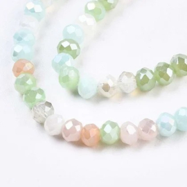 ​1 x Streng ca. 132~140 stuks glaskralen facet rondelle kristal  briolette 3,5 x 3mm gat: 0,8mm licht groen AB