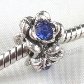 Prachtige European Jewelry  kraal met bergkristal 12x12x9mm  gat: 4,5mm blauw