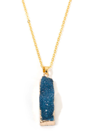 Halsketting met natuursteen hanger Crystal rechthoek veer 45-50cm Goudkleur/Donker Blauw