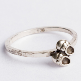 925 zilveren ring zilver Charmins c.a.26x 7mm ; Ø17mm ringmaat 54