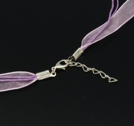 Koord ketting van organza lint en waxkoord c.a. 50cm  lavendel