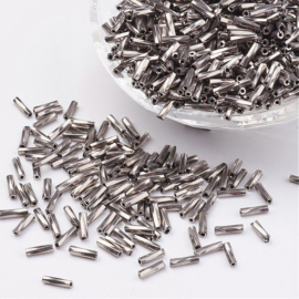 10 gram Glaskralen Rocailles Special Buggles Twisted 12x2mm, gat: 0,5mm Metalic Gray