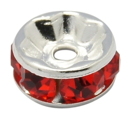 50 x Verzilverde Kristal Rondellen 8 mm rood