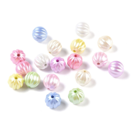 10 x Acryl kralen pompoen 10 x 10,5 x 11 mm – gat 2 mm – Mixed Color