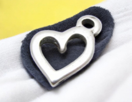 1 x DQ metaal hanger hart antiek zilverkleur ca. 18 x 13mm, oogje 2,5mm (Nikkelvrij)