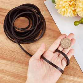 5 meter Plat rundleer koord 5 x 3 mm – Coconut Brown