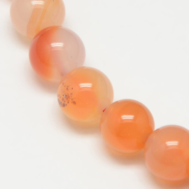 10  x  edelsteen kraal van Carnelian, Carneool Kleur: peach/orange 8mm gat c.a. 1mm