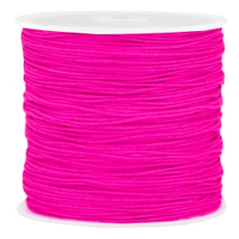 Rol met 90 meter Macramé satijndraad 0.8mm  Super pink (kies voor pakketpost)