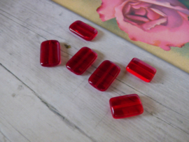 10 x  Rechthoekige Glaskraal Rood 15.5 x 10.5 x 3.5mm oogje: 1mm