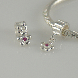 Bloem met zirkonia hart 925 sterling zilver