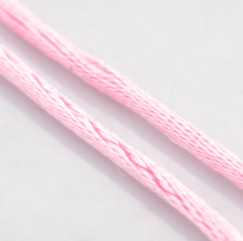 Rol met 10 meter Nylon  satijn koord Marcramé koord 2mm kleur Pearl Pink