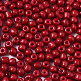 20 gram Glaskralen Rocailles 6/0 (4mm) Dark Red
