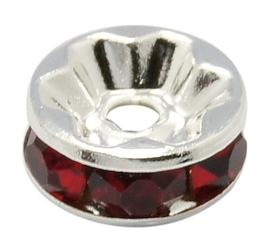 50 x Verzilverde Kristal Rondellen 8 mm bordeaux rood