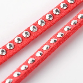 1 meter imitatie Suède leer 3mm met zilver aluminium studs crimson