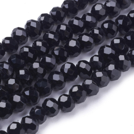 30 x facet glaskralen 4mm zwart  gat 1mm
